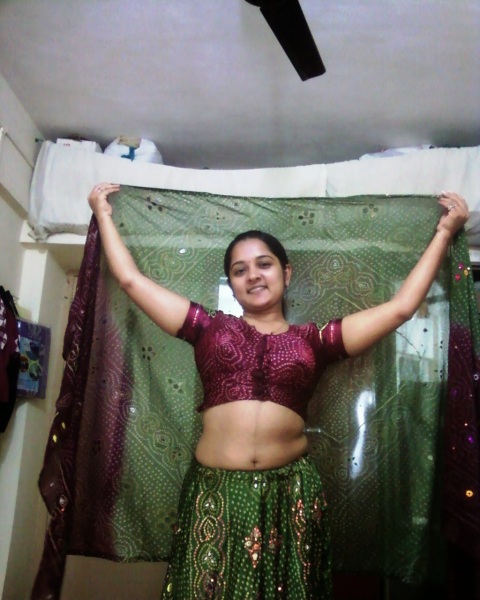 Mangala Bhabhi With Ghagra Sweat Pit Boob Incest 